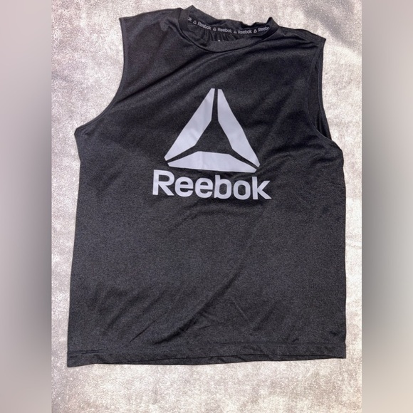 Men’s Reebok Tank Top. Size medium - Picture 1 of 3